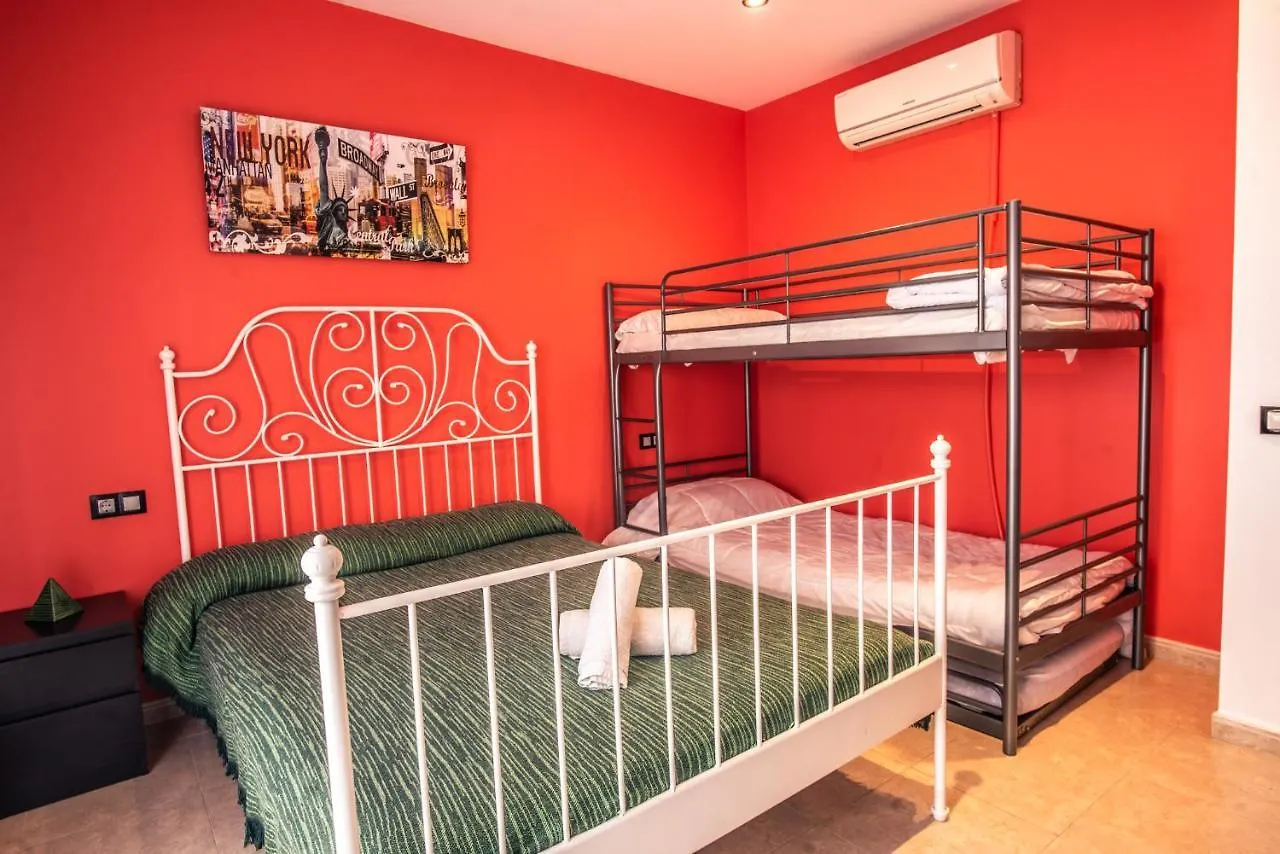 Apartaments Yaco Lloret de Mar
