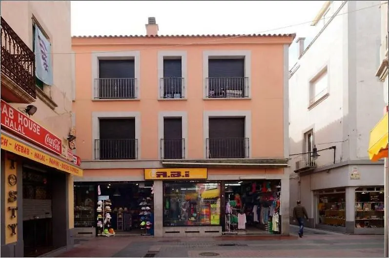 Apartaments Yaco Lloret de Mar