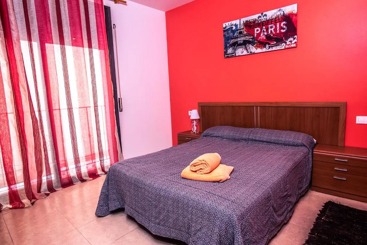 Apartaments Yaco Lloret de Mar